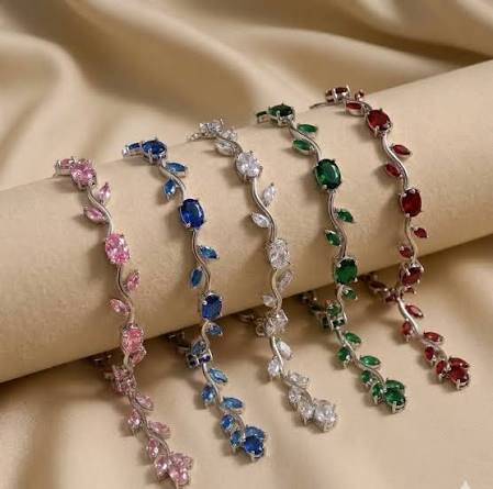 Tulip Crystal Bracelet — Floral Charm Bracelet for Women