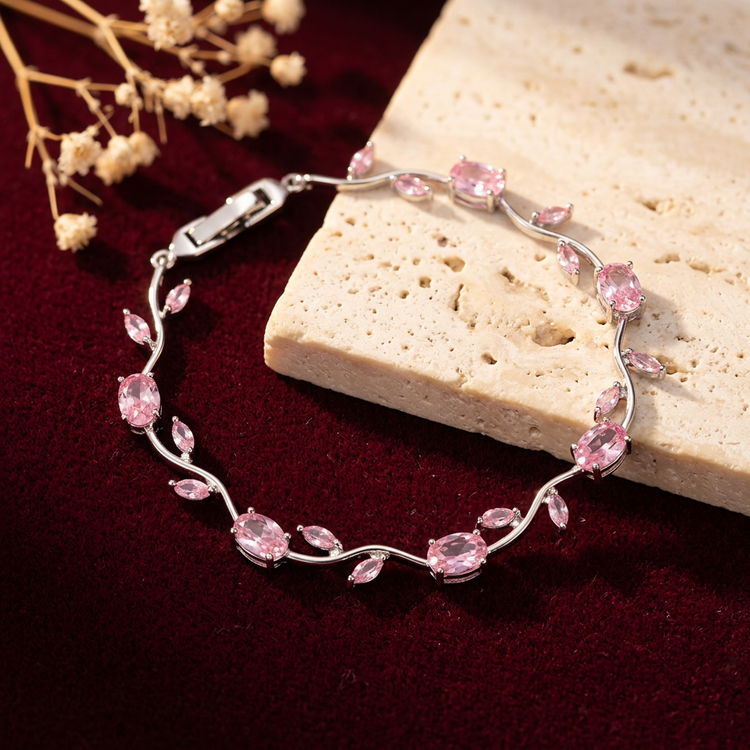 Tulip Crystal bracelet on velvet